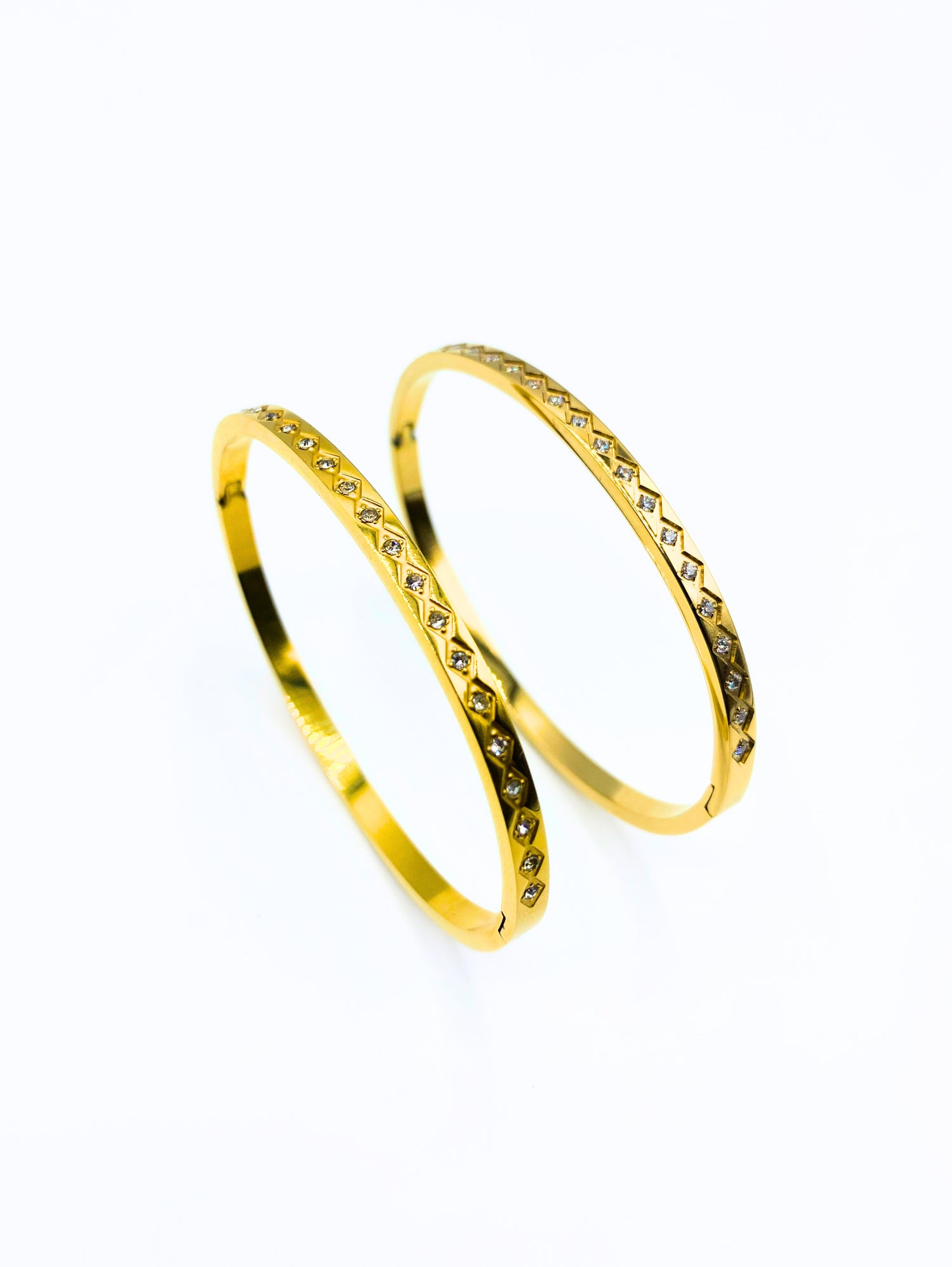 Almaas Bangle